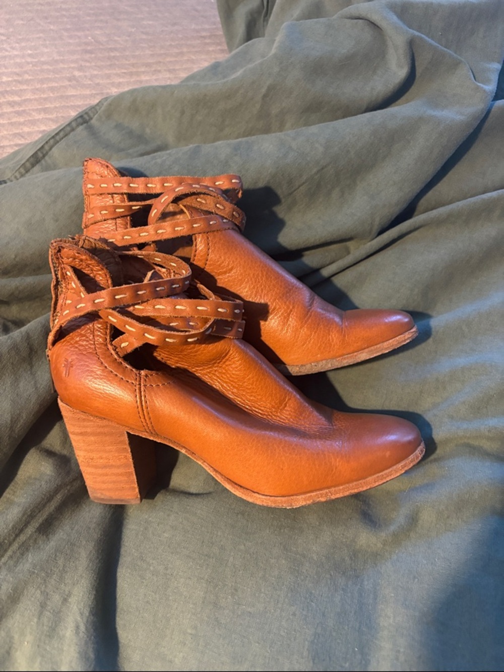 Frye Naomi Pickstitch Shootie Ankle Boots 6 Whiskey Brown Leather Zipper Straps